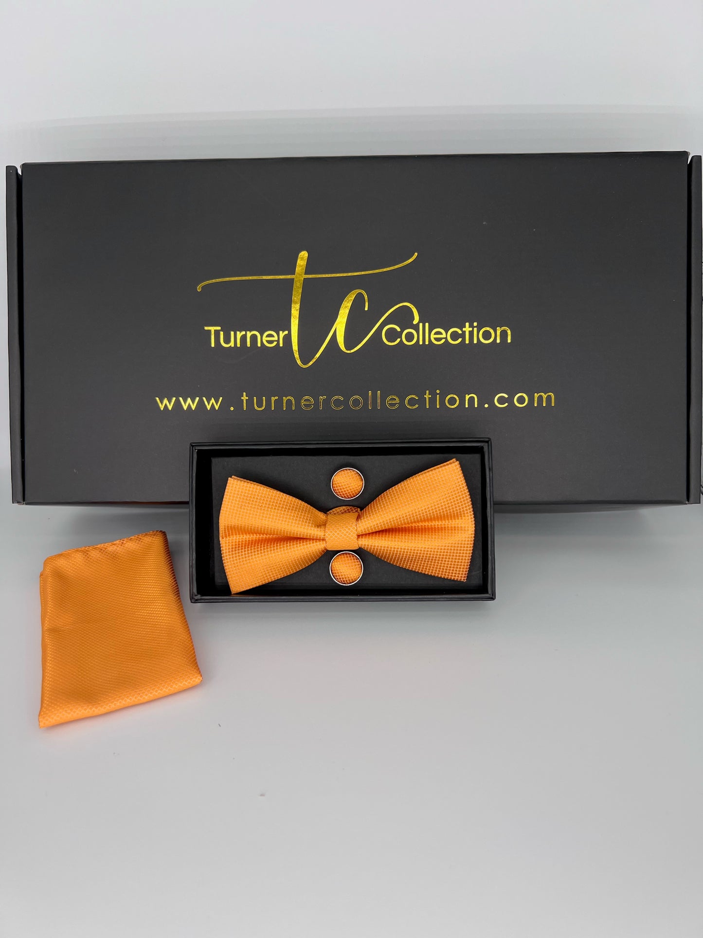 TC2009 Bow Tie